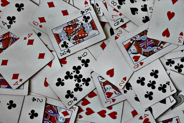 Se Détendre Avec des Cartes : Le Monde des Jeux de Solitaire en Ligne